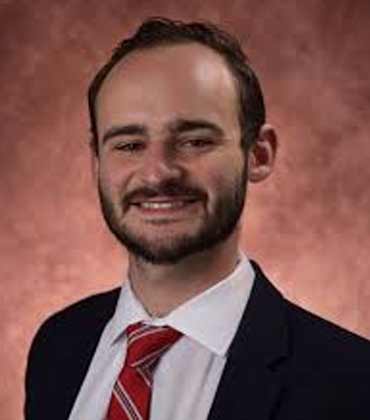 Luke Schrader, Broker